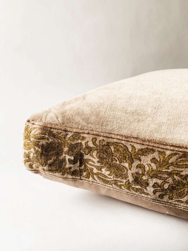 Velur putetrekk med bord - Mud 