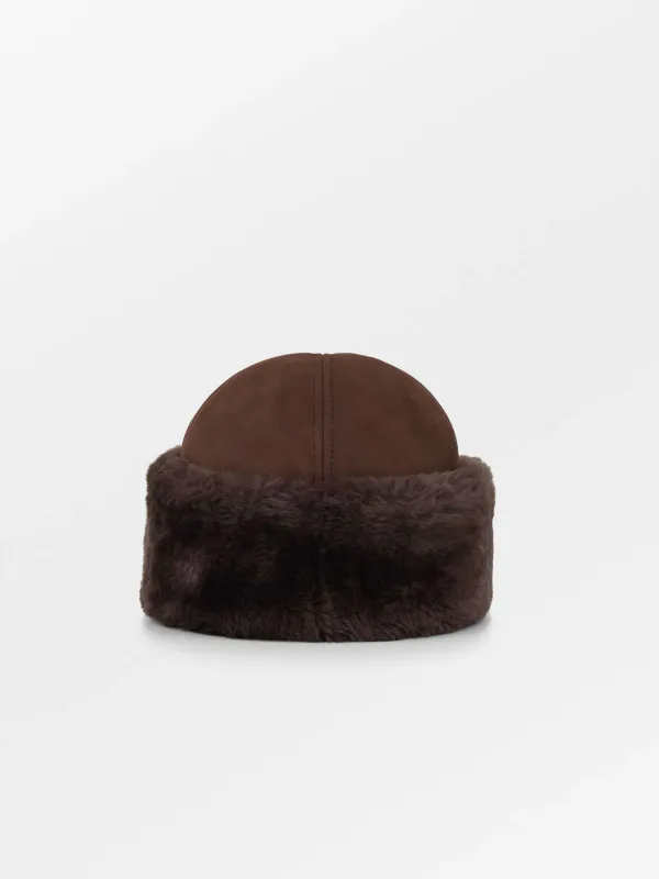 BECK SÖNDERGAARD - Dora Shearling Hat - Brun 