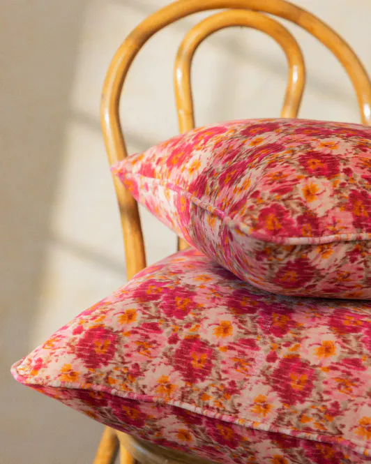 Hovedbilde Cushion Cover Velvet 60x60 cm - Brushed Blossoms