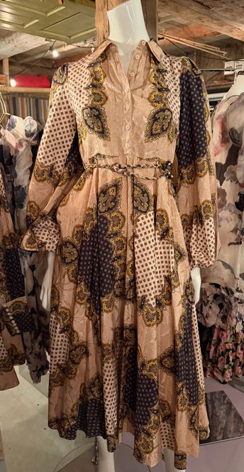 Hovedbilde BYTIMO - Jacquard  Midi Dress - Vintage Paisley